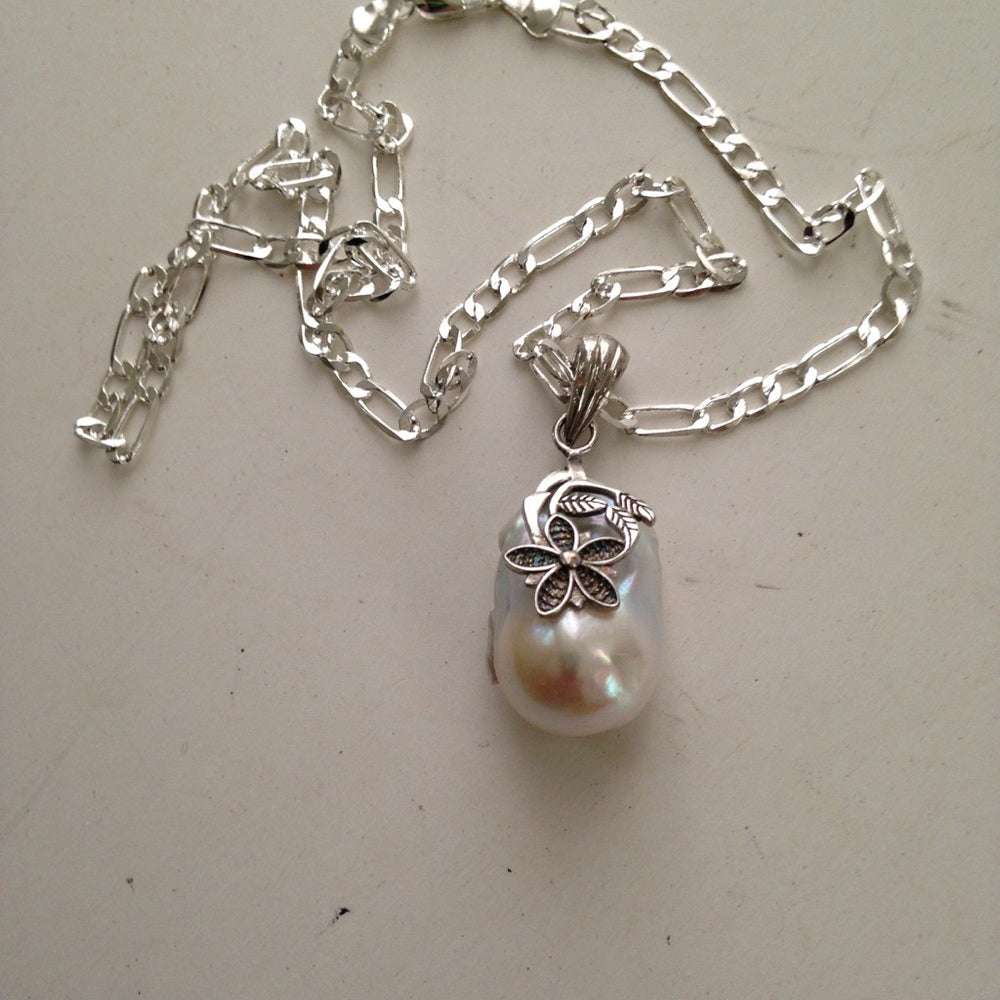 Genuine 1.25in Baroque Pearl With 18in 925 Chain