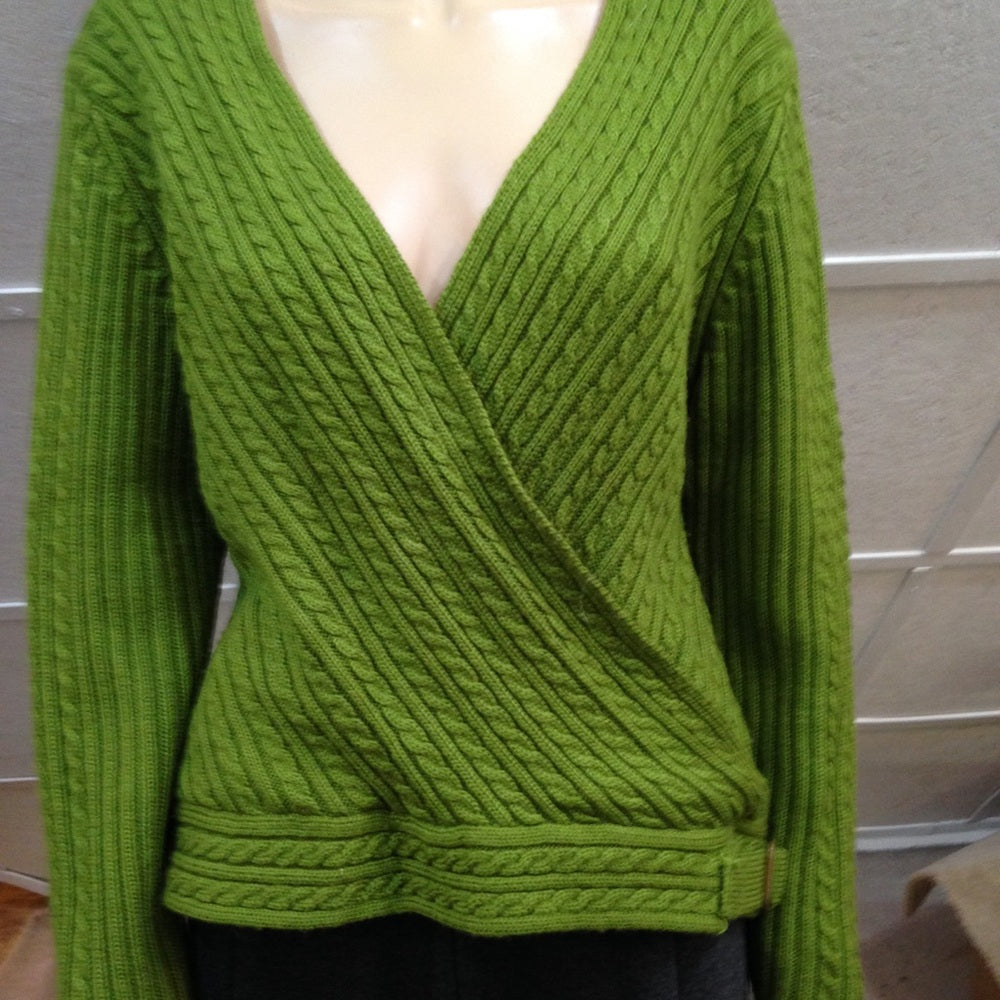 Bandolino Green Sweater (M-L)