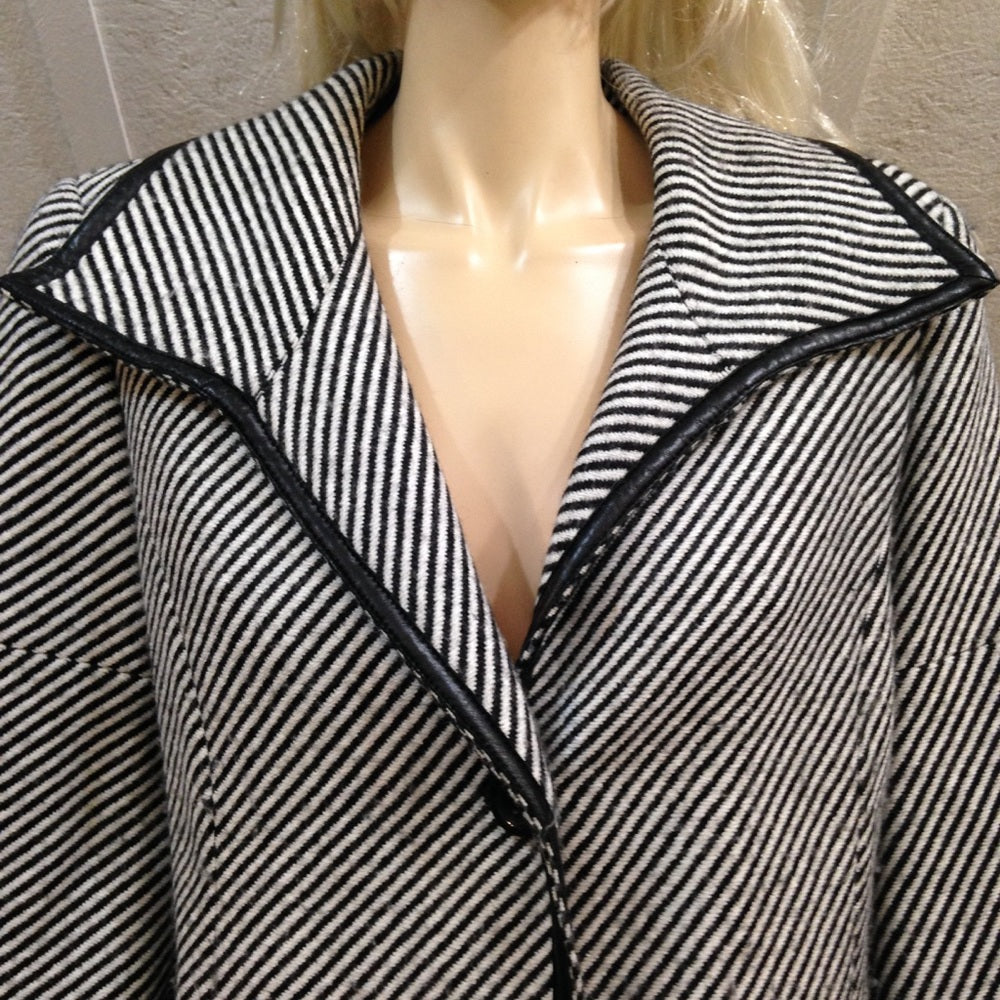 Vintage Jones of New York Black-White Coat (14)