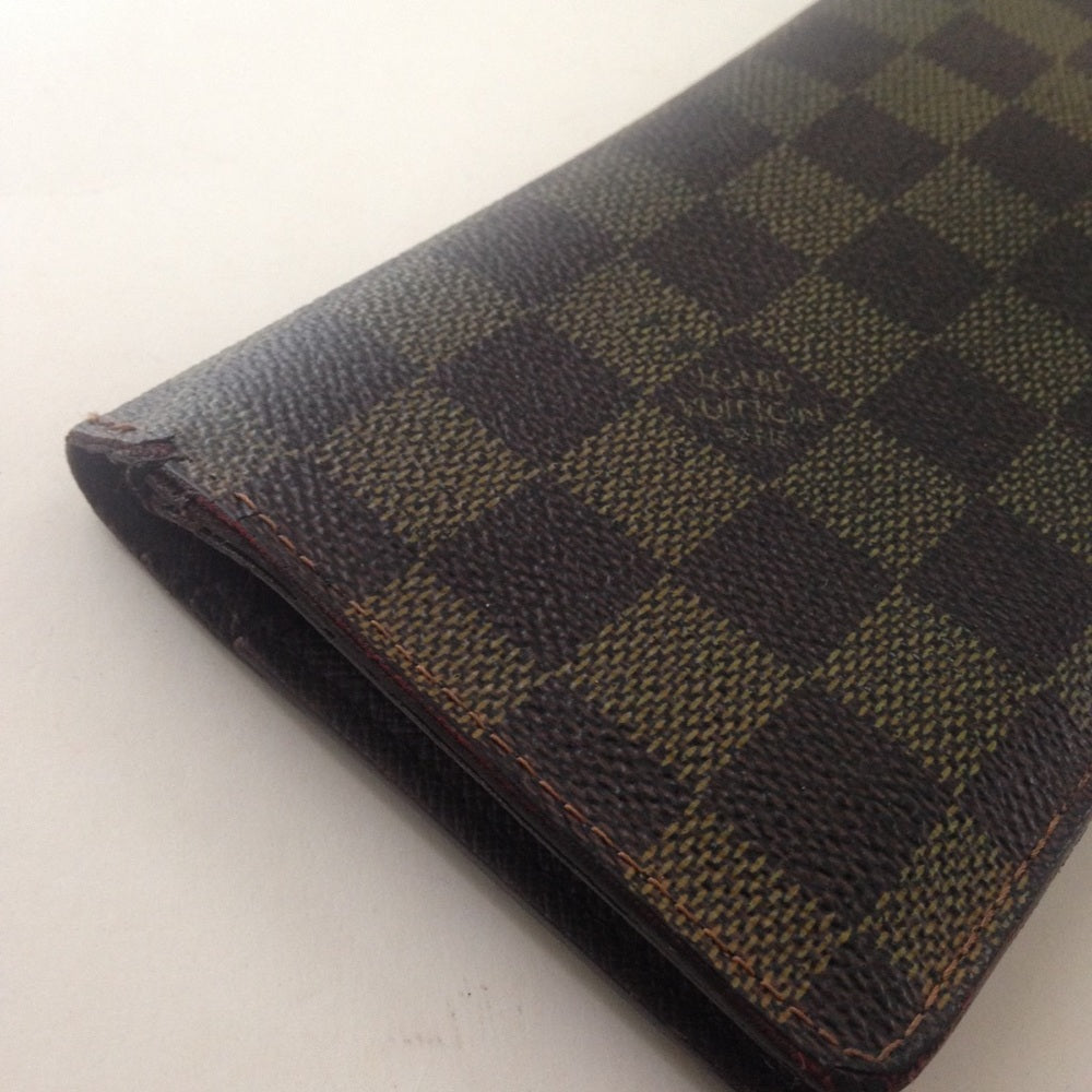 Louis Vuitton, Damier Ebene Long Wallet 7.5 x 4in