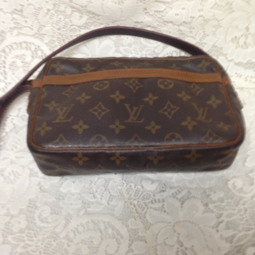 Vintage Louis Vuitton Brown Mono Shoulder Bag