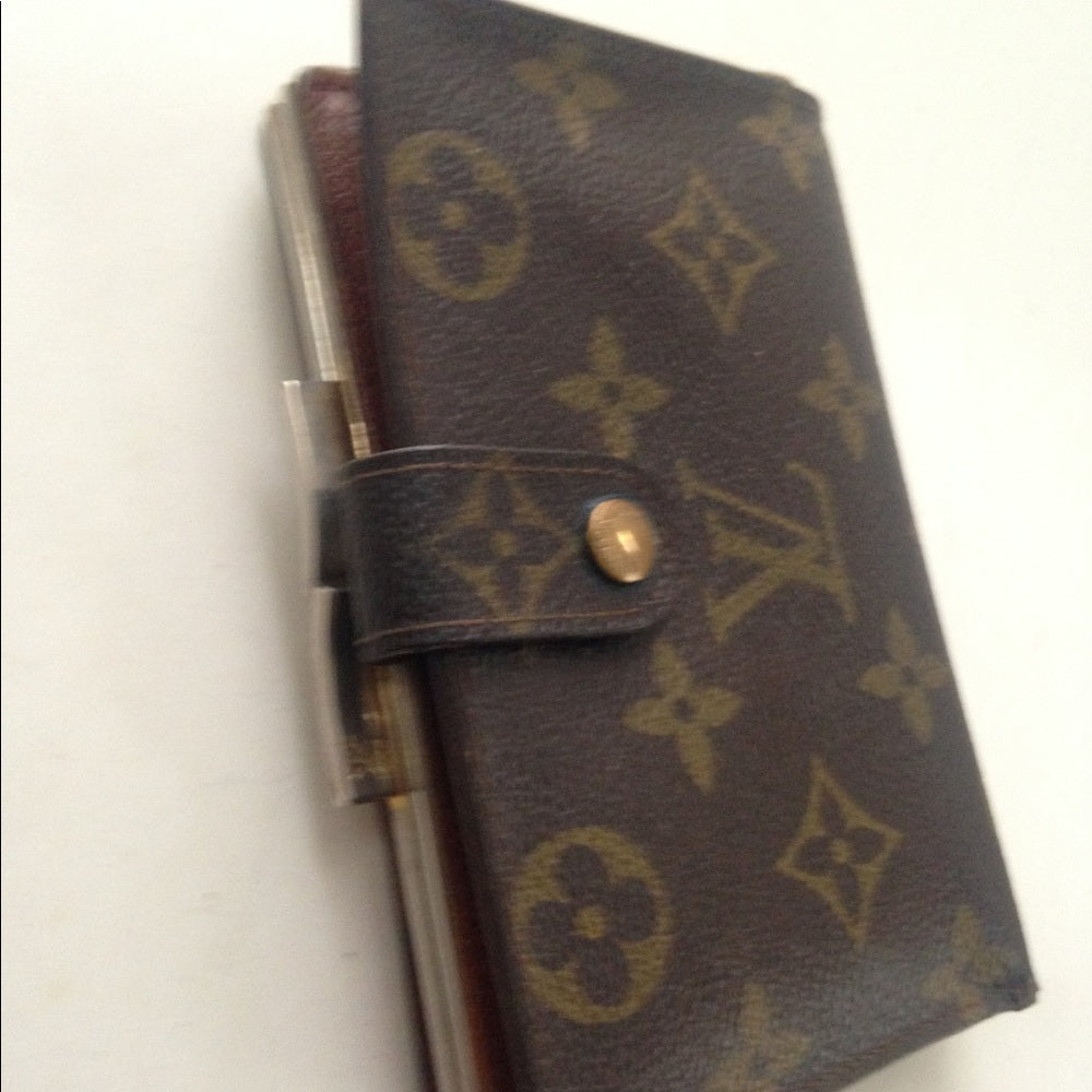 Louis Vuitton BrownMono Kisslock Compact Wallet