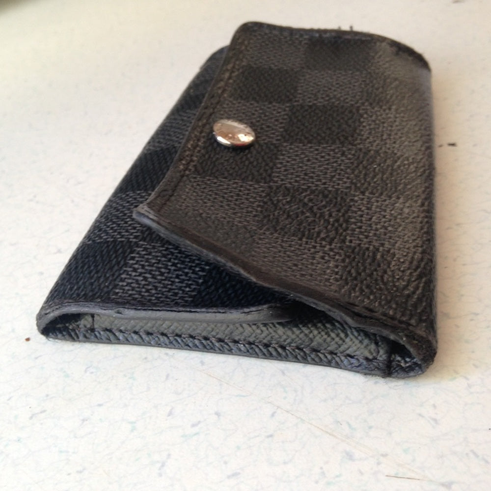Louis Vuitton, Damier Graphite 6-Hooks Key Case