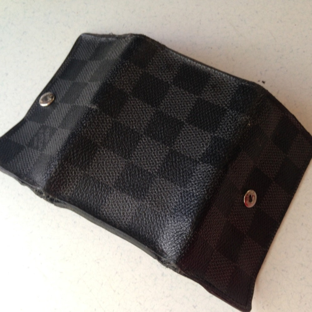 Louis Vuitton, Damier Graphite 6-Hooks Key Case