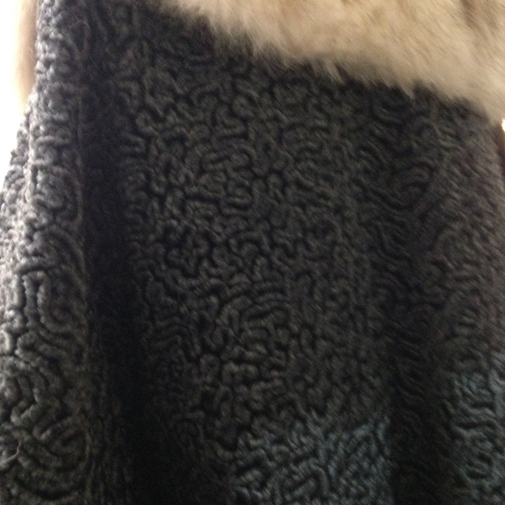 - Astrakin, France Gray Persian Lamb Swing Coat M-L