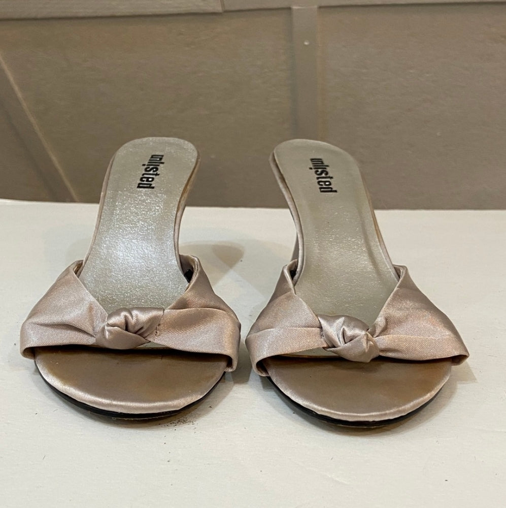 Unlisted, Fabric Heels with Genuine Leather Sole - Size 8.5