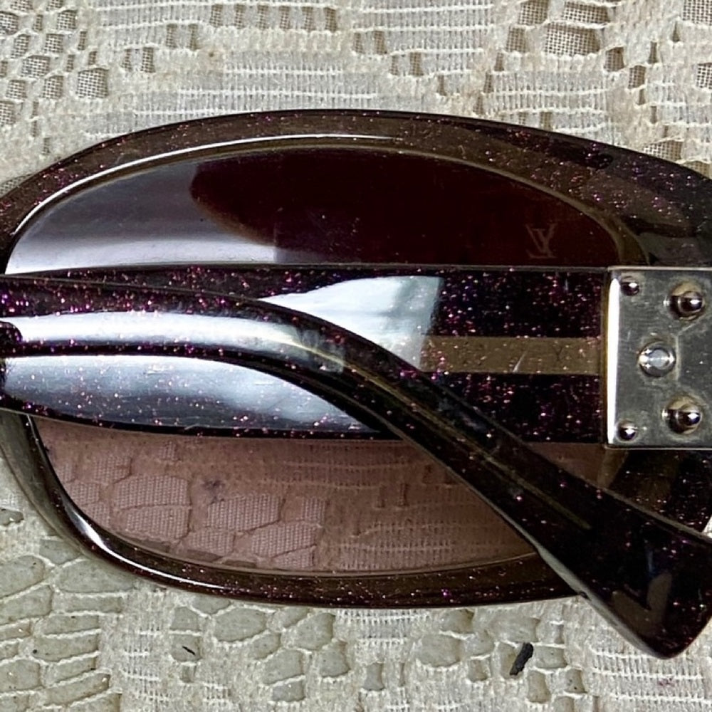 Louis Vuitton Fuchsia Pink Sunglasses- RZ0070W CE55016 C0017
