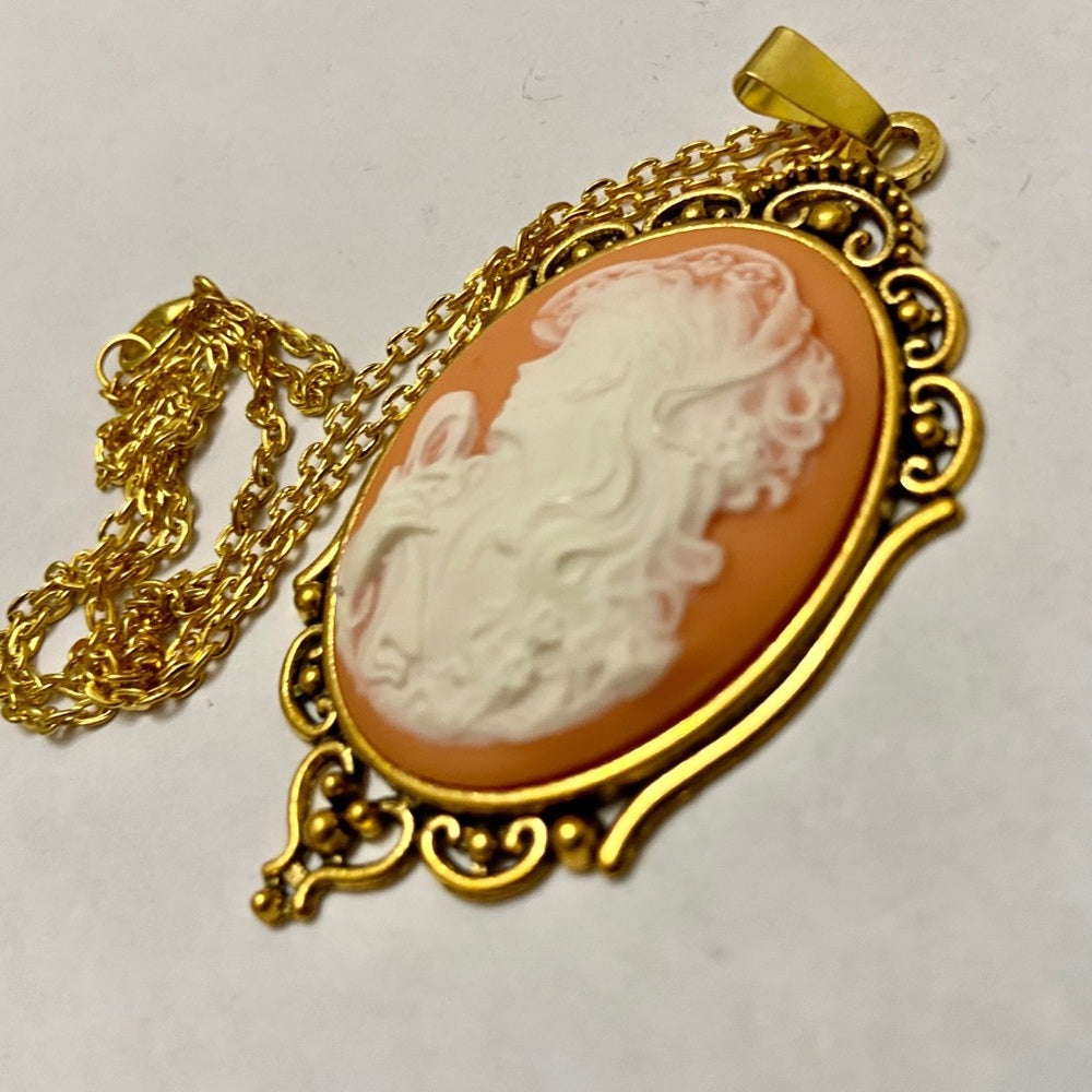 Vintage Pink Cameo of a Lady 18in Gold Plated Pendant Necklace