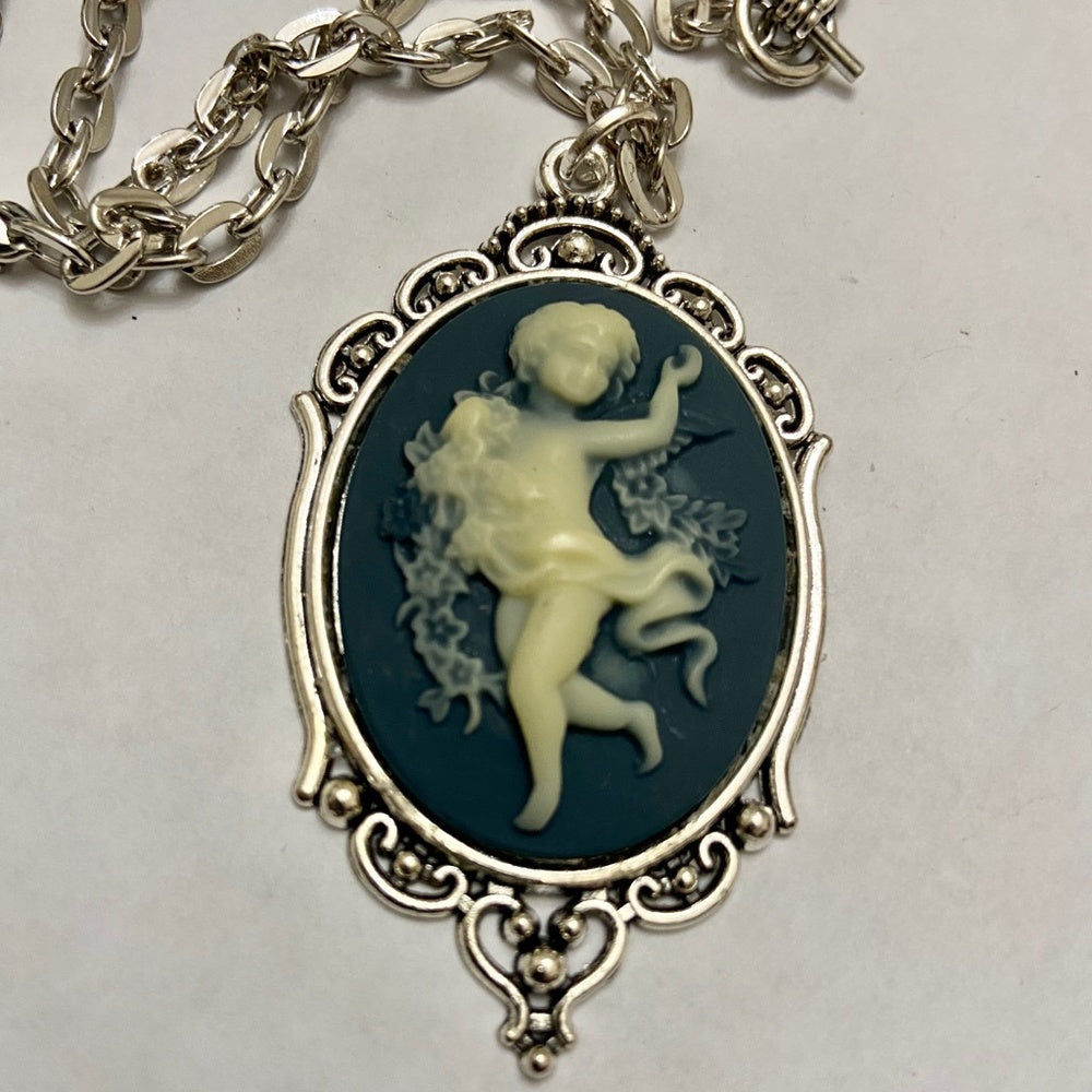Vintage Grayish-Black Cameo of a Cherub 18in Silver Plated Pendant Necklace