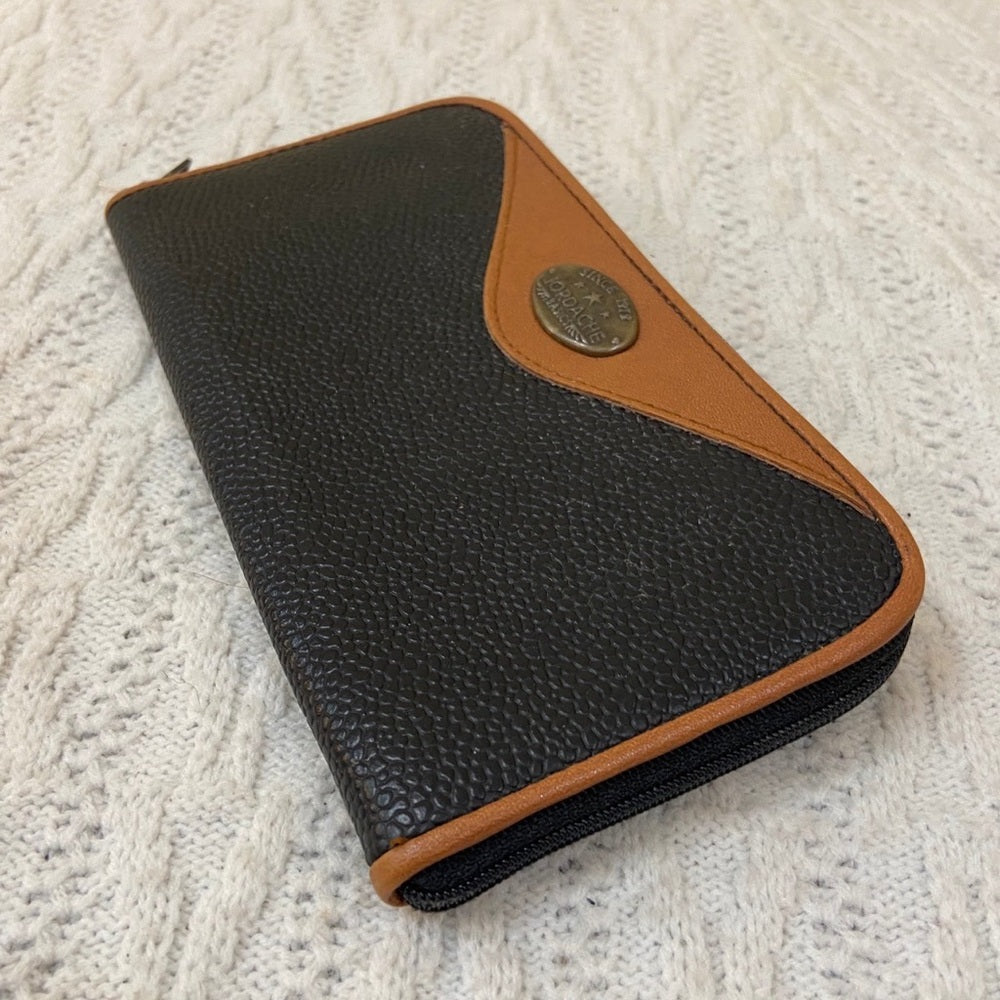 Vintage Jordache, Black Leather Zippy Wallet