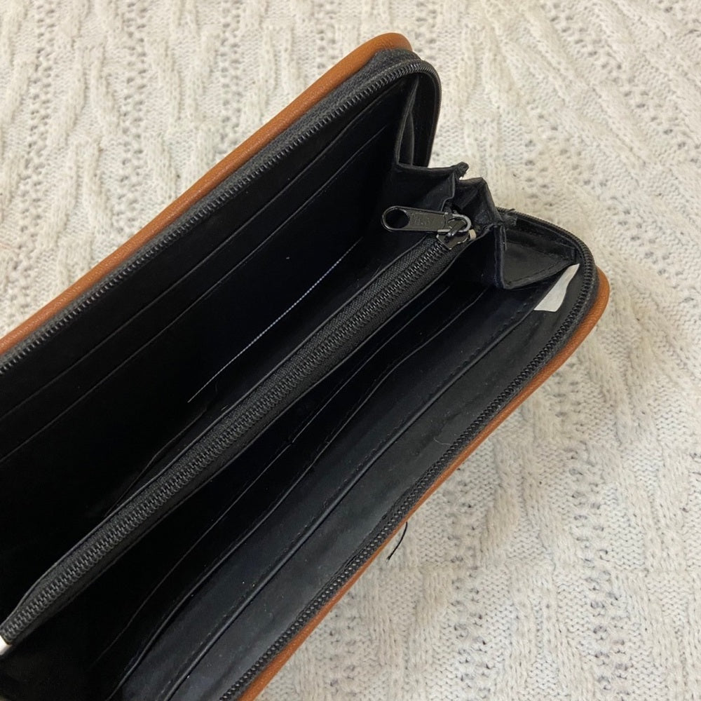 Vintage Jordache, Black Leather Zippy Wallet