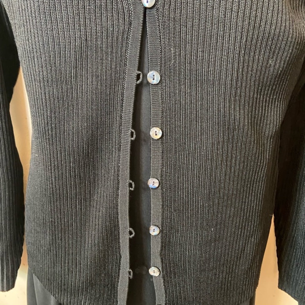 City Spirit Collection Black Sweater Cardigan. Size S