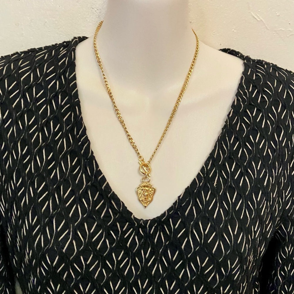 Vintage Authentic Gucci, 18in Gold Plated Charm Necklace