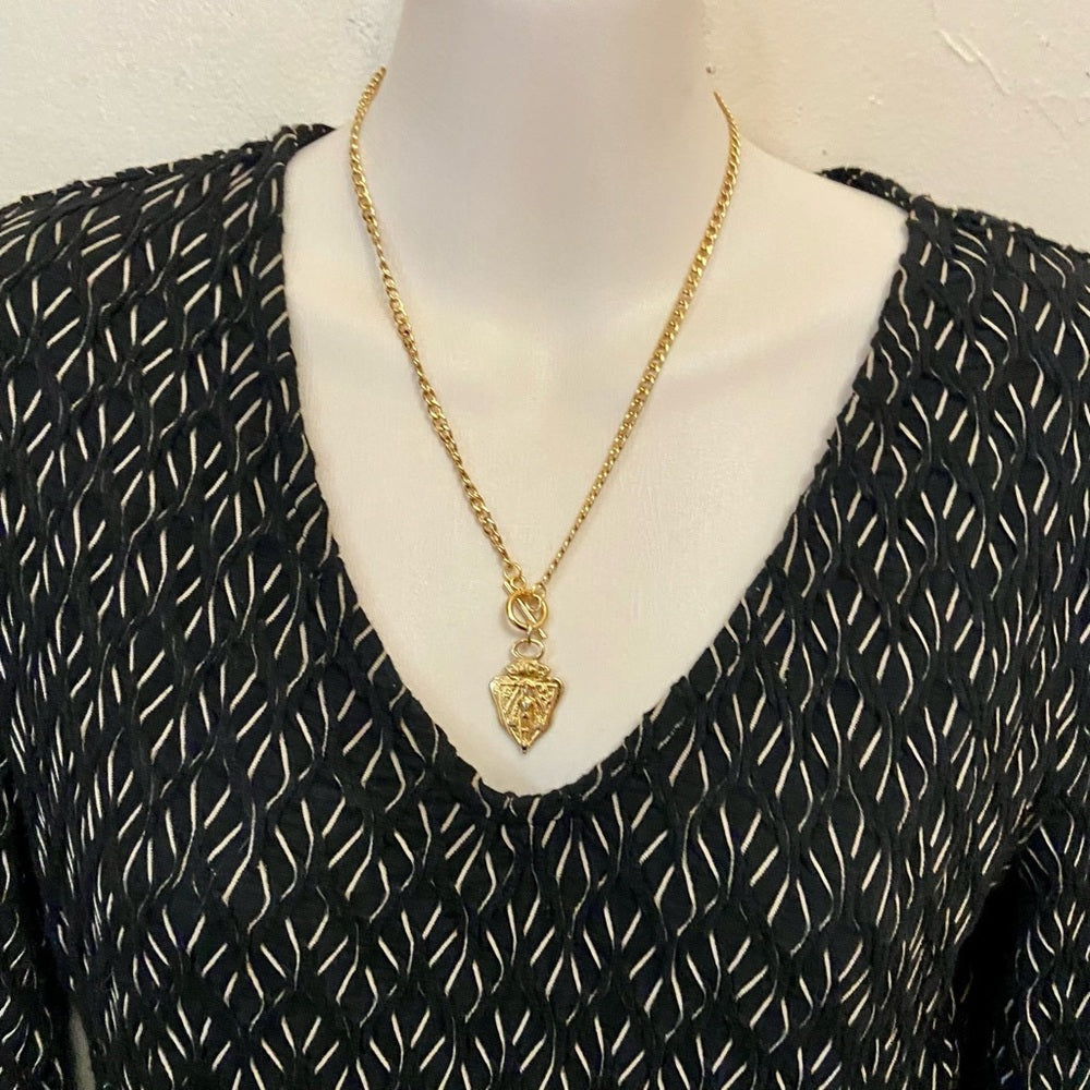 Vintage Authentic Gucci, 18in Gold Plated Charm Necklace