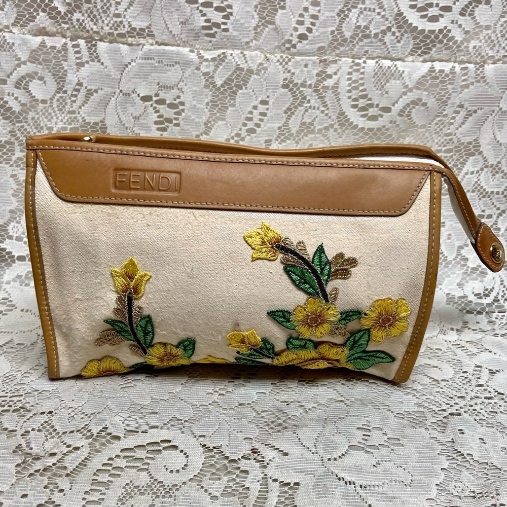 Vintage, Fendi, Rare, Beige Canvas Pouch-Crossbody