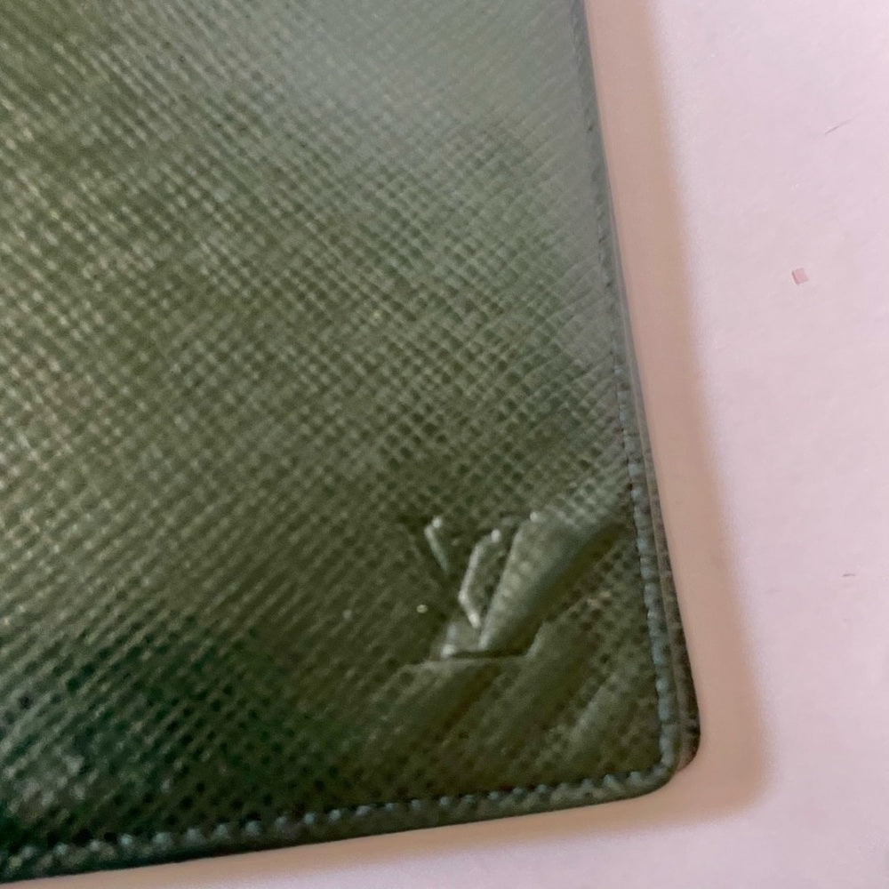 Louis Vuitton, Green Taiga Leather Long Wallet 7.5 x 4in