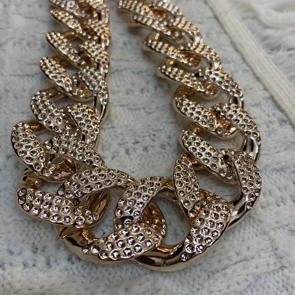 Cnunky Gold Tone Pierced Resin Link Chain Necklace