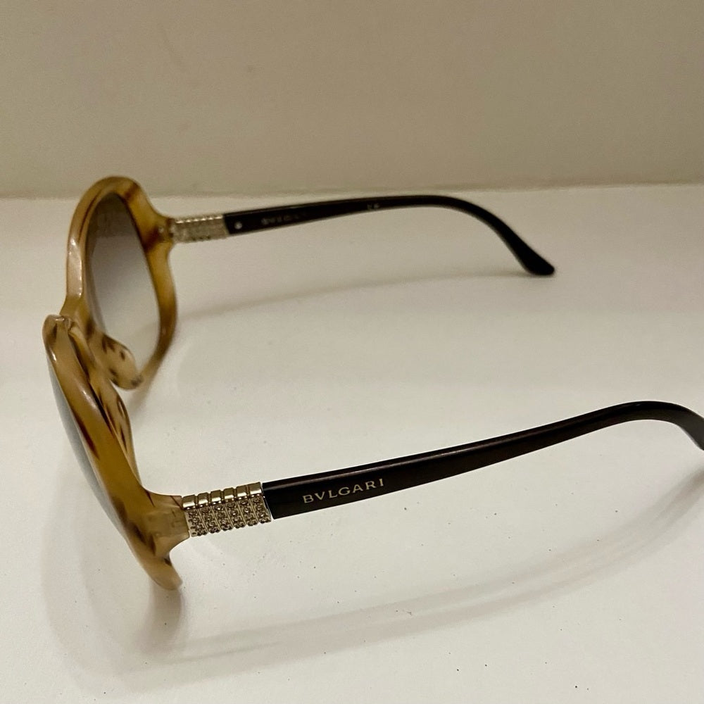 Bulgari Beige Tortoise Sunglasses -Italy 57-17 135 2N