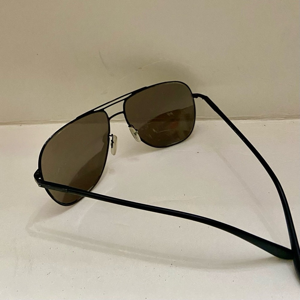 Giorgio Armani Aviator Sunglasses AR6060. 3001/54 59-14 145 3N