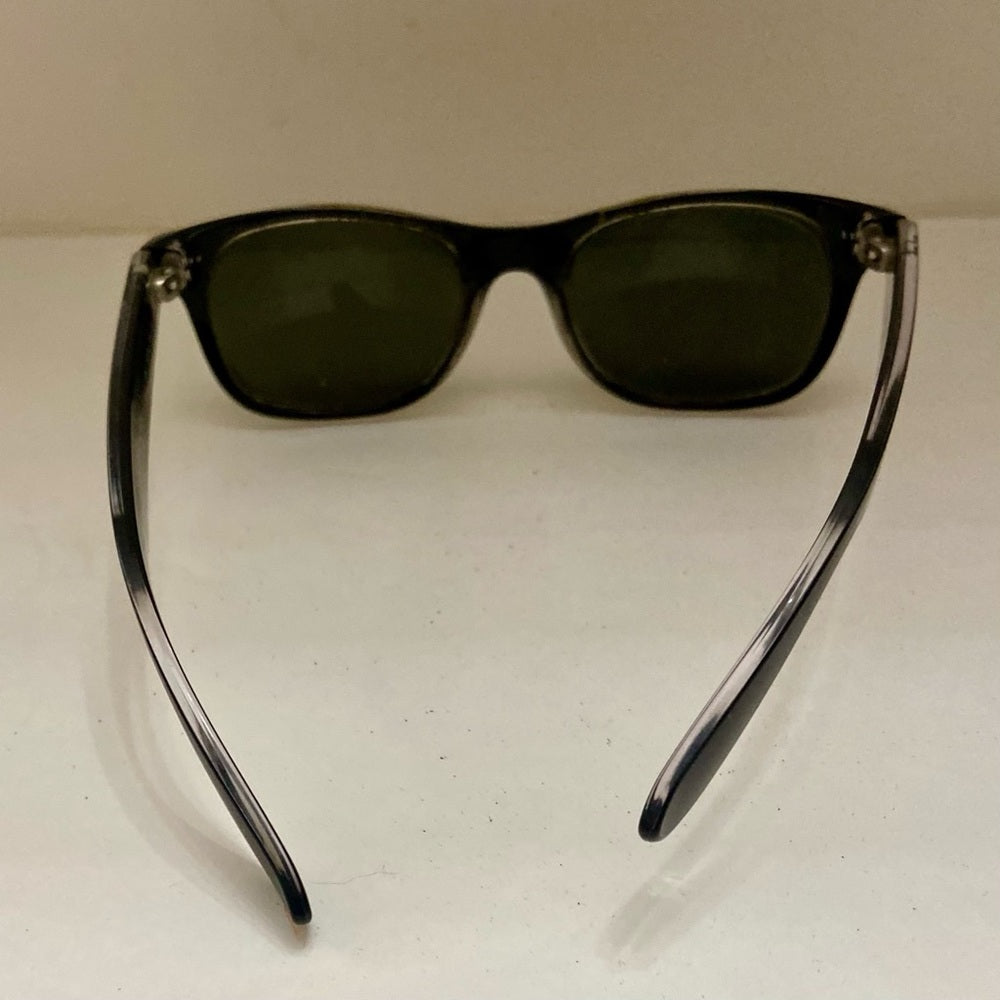 Ray-Ban Sun Glasses - Frame Only RB2132 New-wayfarer 6052 52-18 145 3N