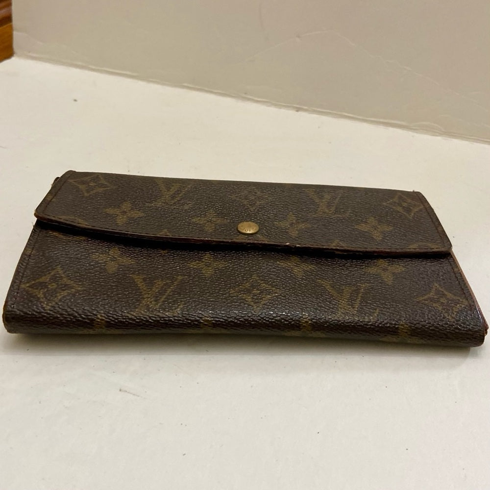 Louis Vuitton, Brown Mono, Bi-Fold Long Wallet (CA0964)