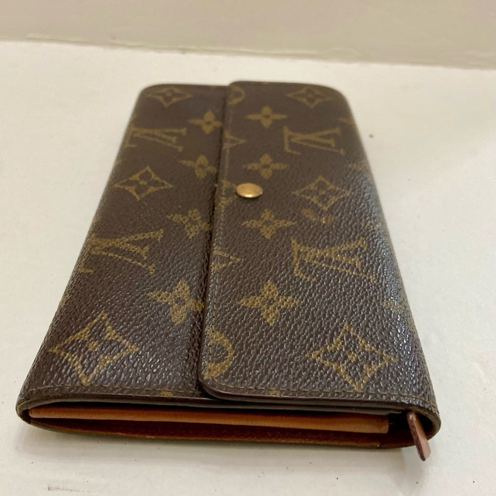 Louis Vuitton, Brown Mono, Bi-Fold Long Wallet (MI0992)