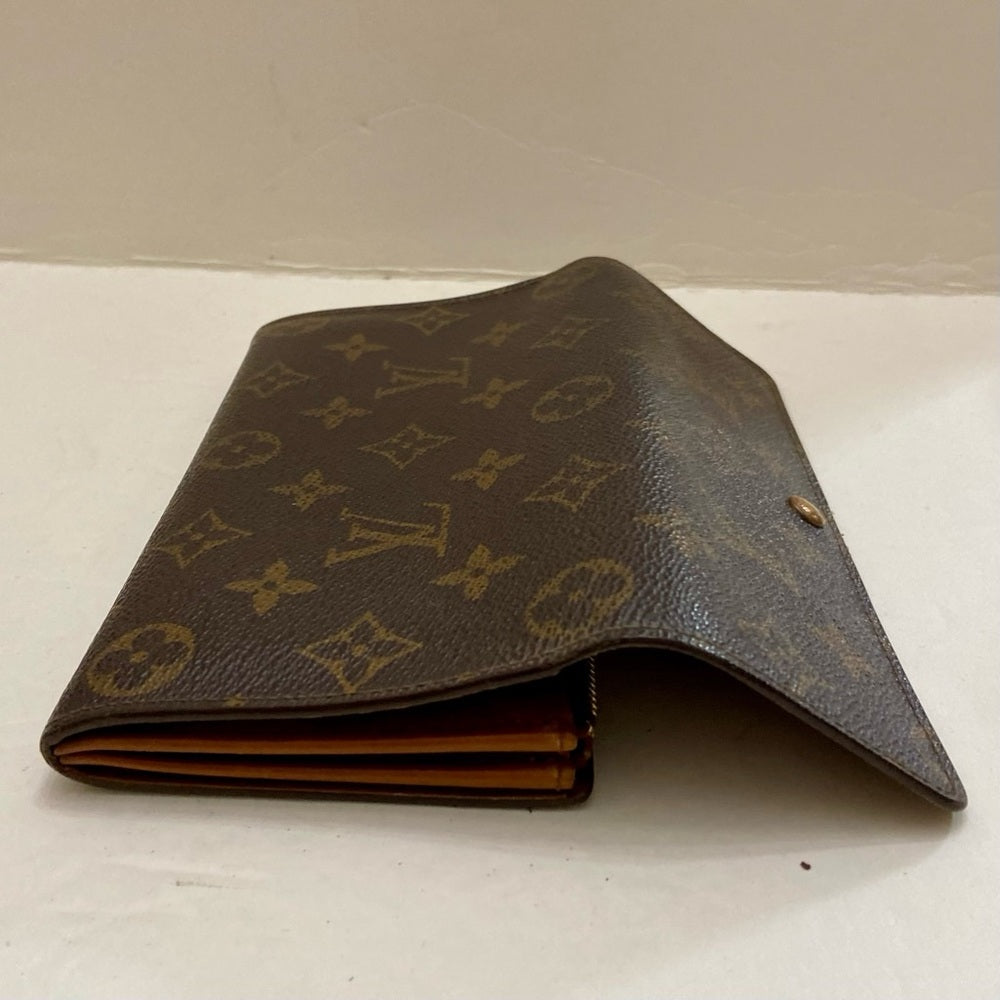 Louis Vuitton, Brown Mono, Bi-Fold Long Wallet (MI0992)