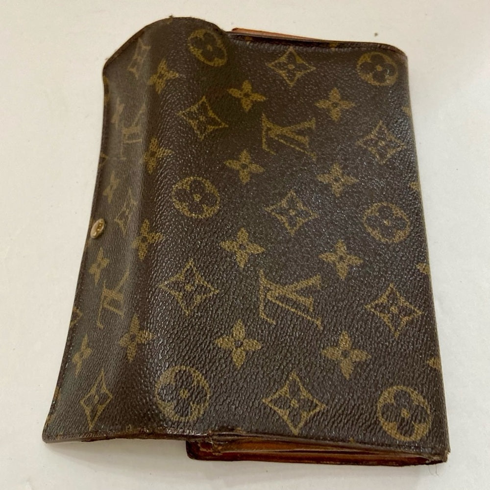 Louis Vuitton, Brown Mono, Bi-Fold Long Wallet (TH1805)