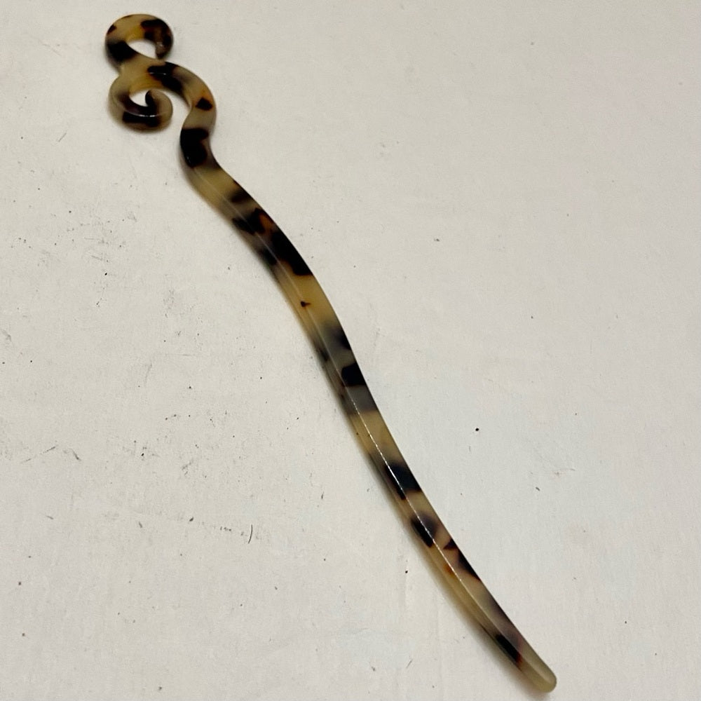 Vintage, Brown and Beige Tortoise Lucite Hair Pin Accessory 7in x 1in