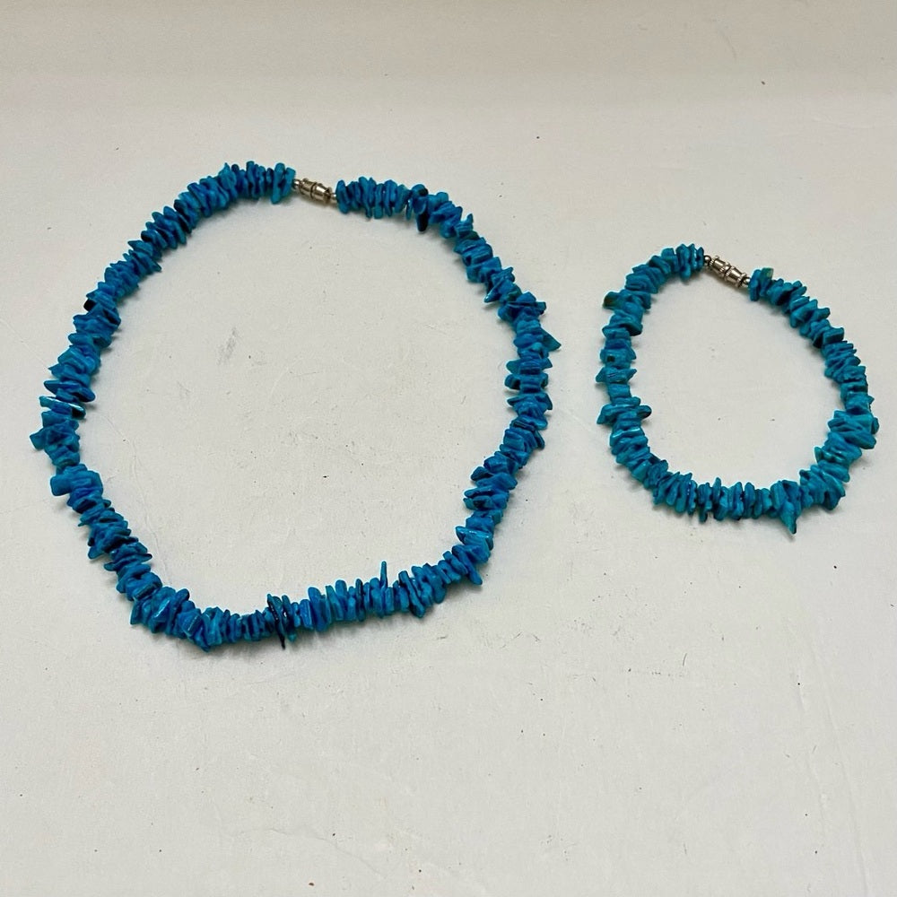 Turquoise Chips Beads 18in Necklace and 9in Bracelet