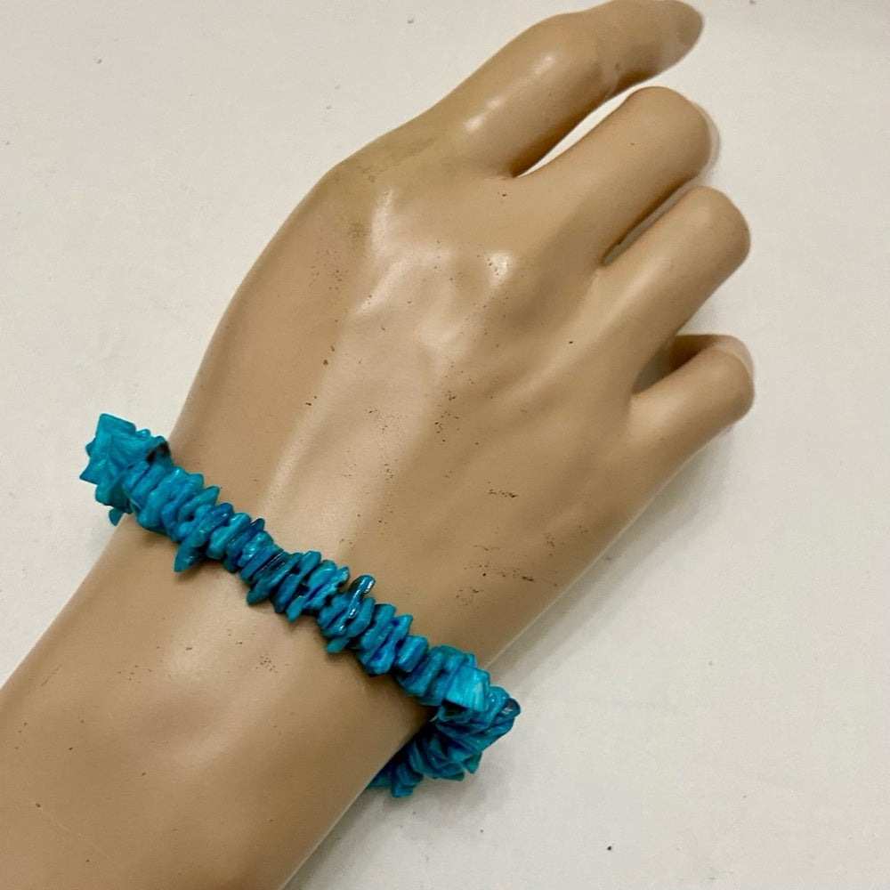 Turquoise Chips Beads 18in Necklace and 9in Bracelet