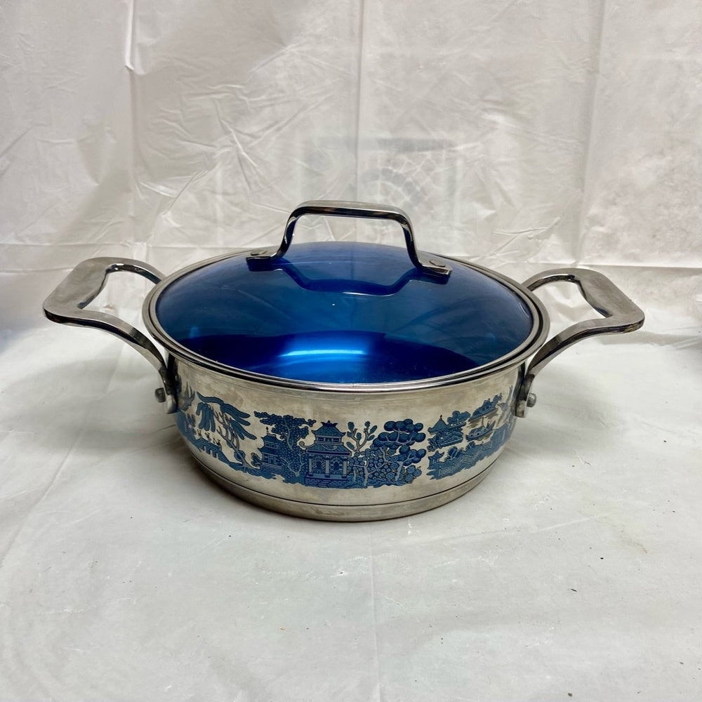 Blue Willow, Stainless Steel Medium-Dutch Oven w/ Lid 12in L x 8.5in D x 6in H