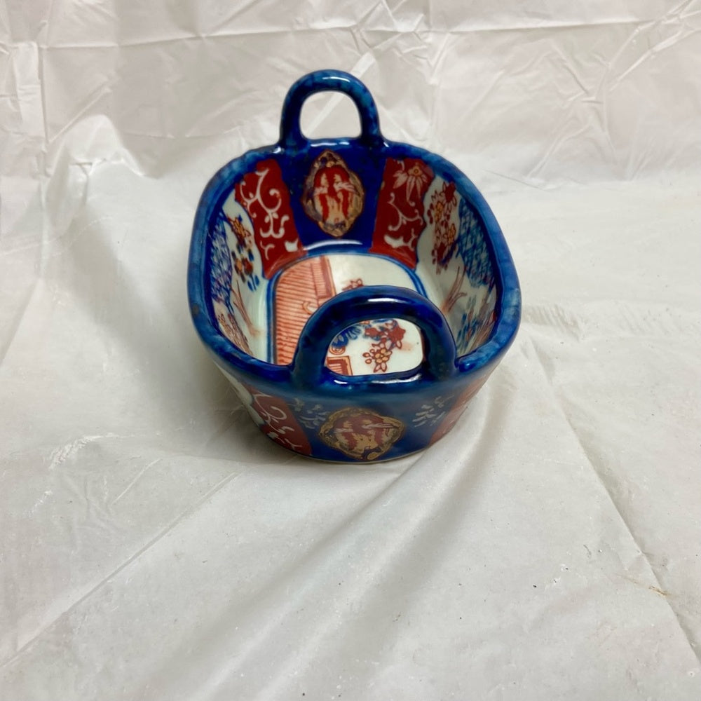Stunning, Ironstone Twin Handled Bread Basket , Small 5.5in x 3.5in x 2.5in T