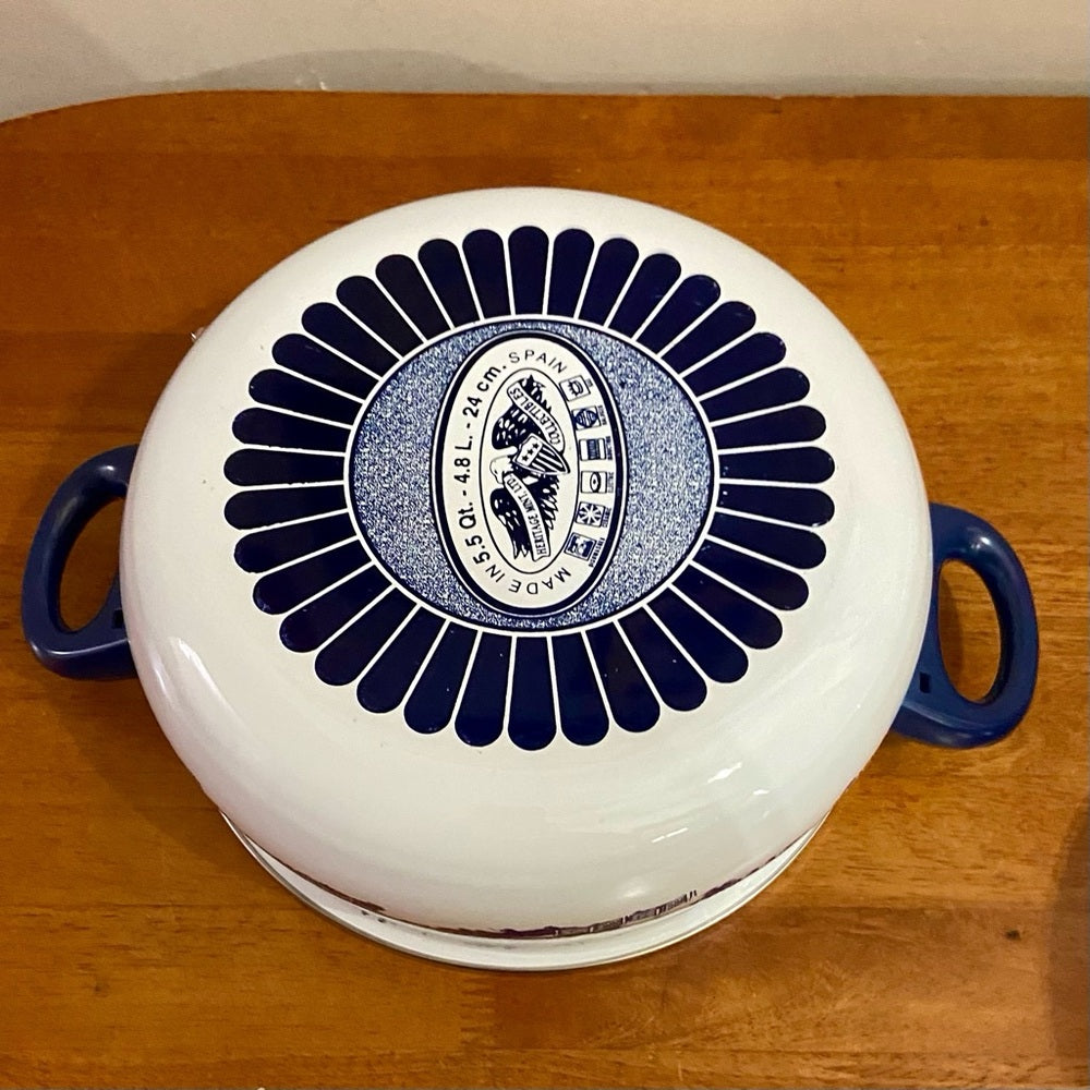 Heritage Mint, Blue Willow, Enamel, Large, Dutch Oven w/ Lid 8in x 14inW x 10inD
