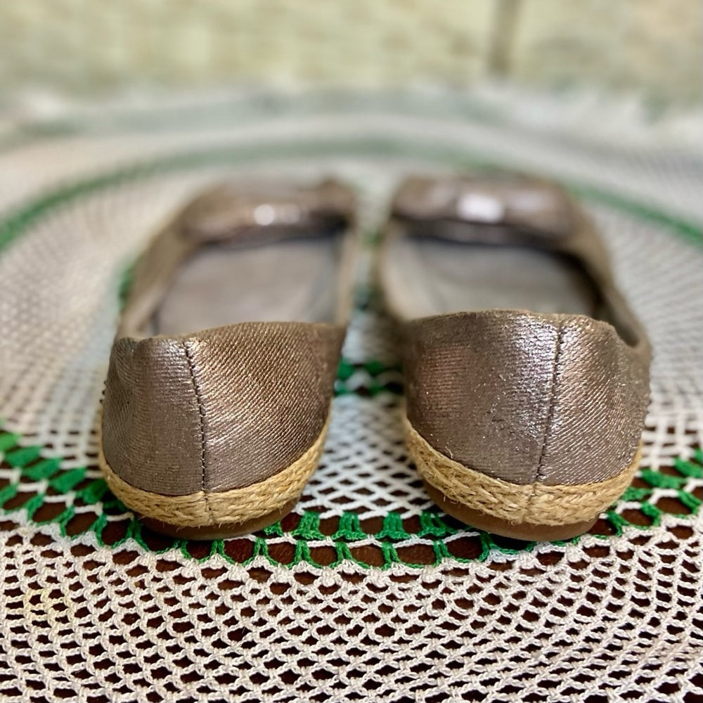 Mossimo Metallic Gold-Silver Open Toe Bow Flat Shoes-Loafers