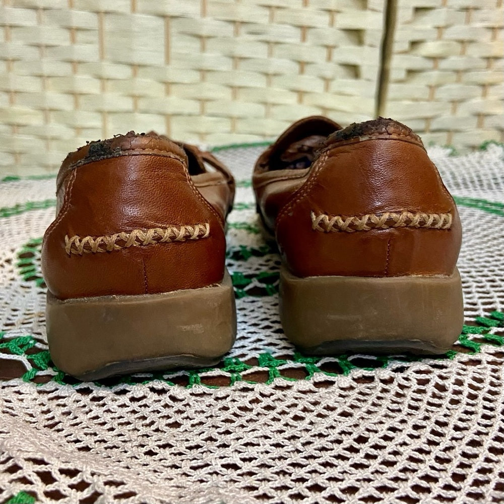 Thom McAn Brown Leather Flat Shoes - Loafers Size 8W