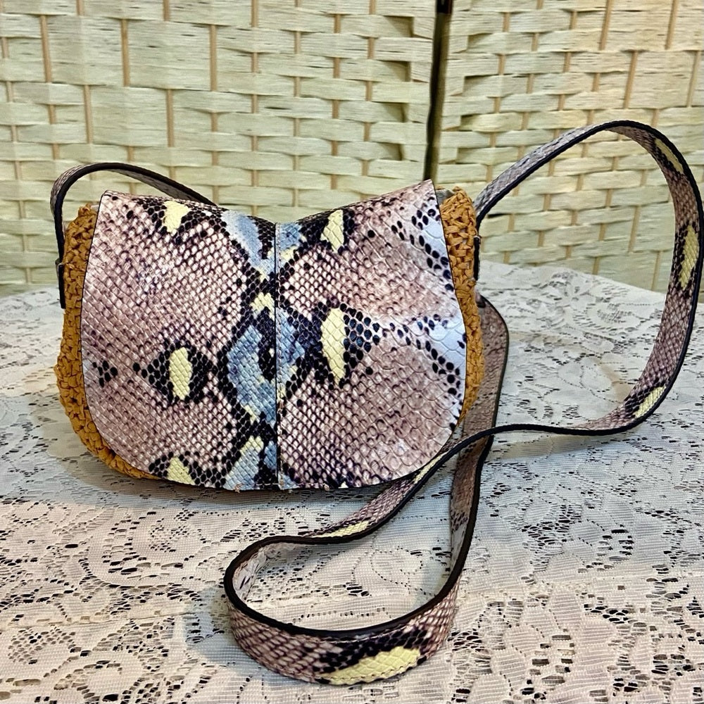 Vince Camuto ReptileLeather and Straw Crossbody 9in L x 6in H x 2in W
