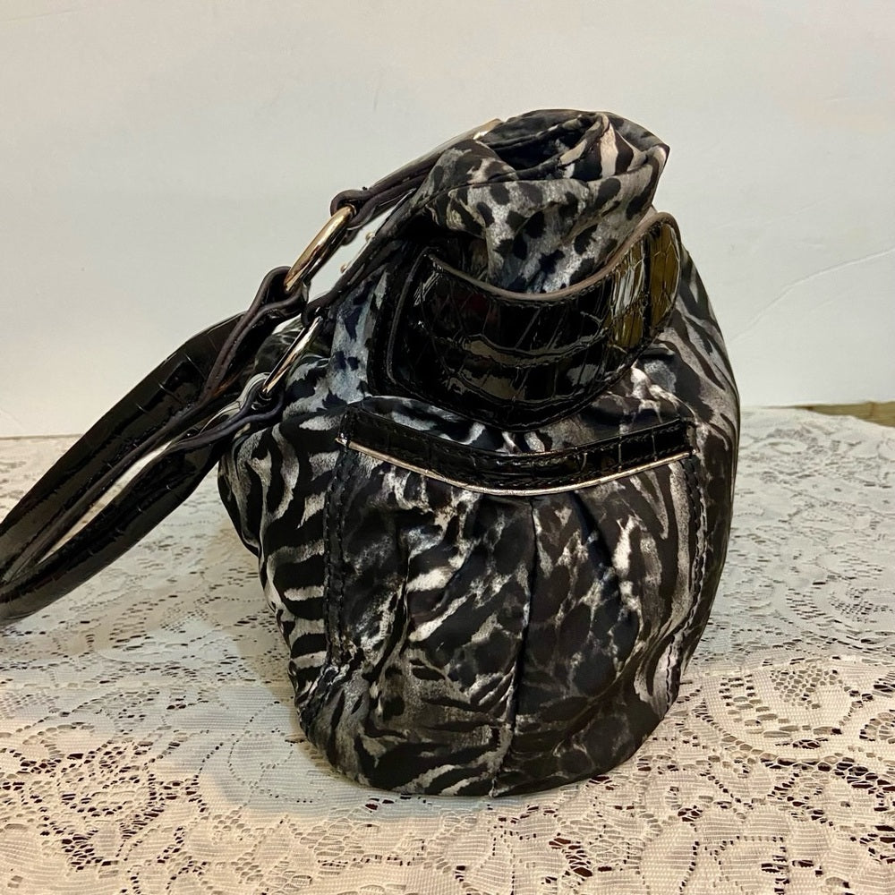 Sienna Ricchi (SR) Black- Gray Zebra Handbag 13.5in L x 10.5in H, x 4.5in W