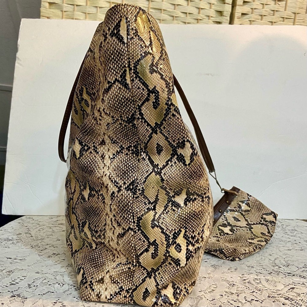 DSW 2-pc Faux Snakeskin Tote/ Weekender Bag with Coin-Key Wallet 15.5inx13inx4.5