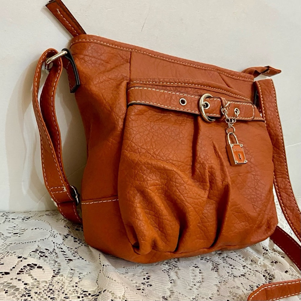 Rosetti Orange Faux Leather Handbag-Crossbody. (8.5in x 8in x 2.5in)