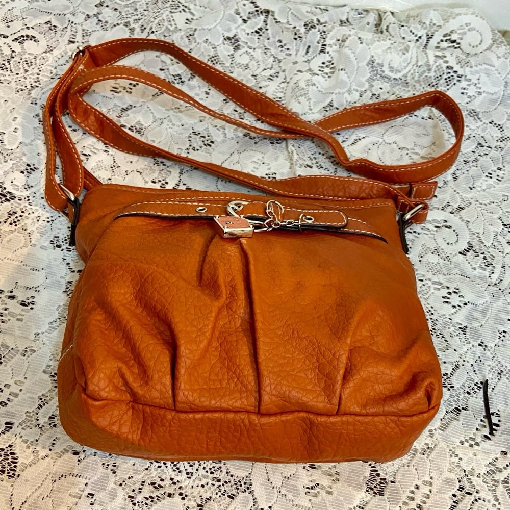 Rosetti Orange Faux Leather Handbag-Crossbody. (8.5in x 8in x 2.5in)