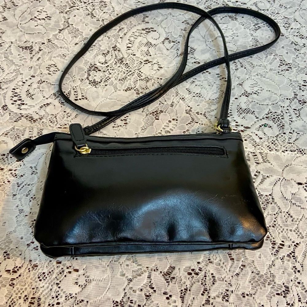 Small Black Quilted Faux Leather Organizer Wallet Crossbody Bag (8.5inx5.5inx2in