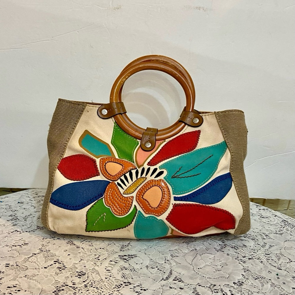 Relic Floral Beige Handbag with Tan Leather Trim (11in x 8.5in x 4in)