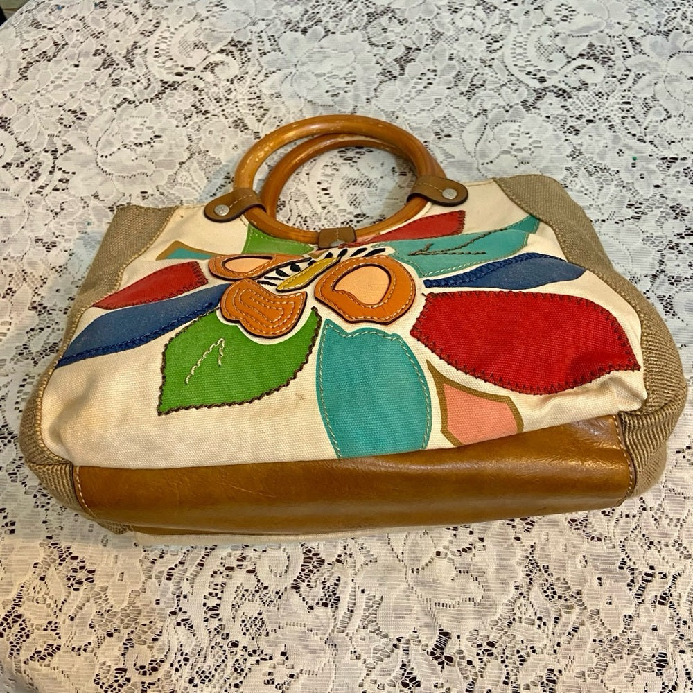 Relic Floral Beige Handbag with Tan Leather Trim (11in x 8.5in x 4in)