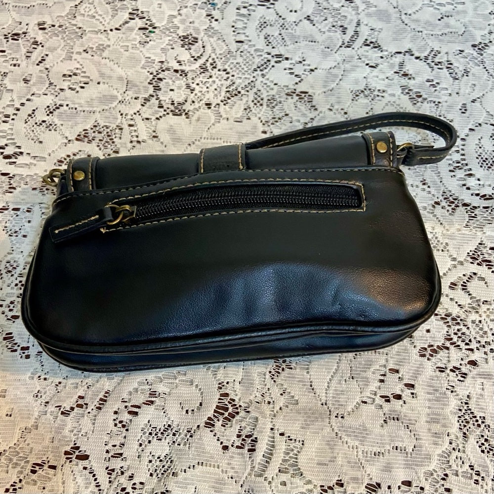 Small Black Faux Leather HandBag (8in x 5in x 2in )