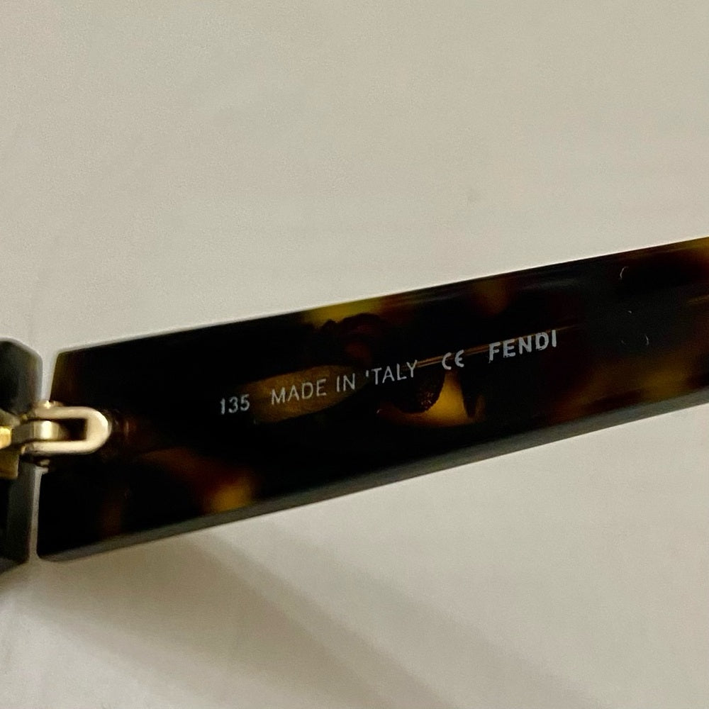 Fendi, Brown Tortoise Sunglasses with Gold Floral Design F924 215 135