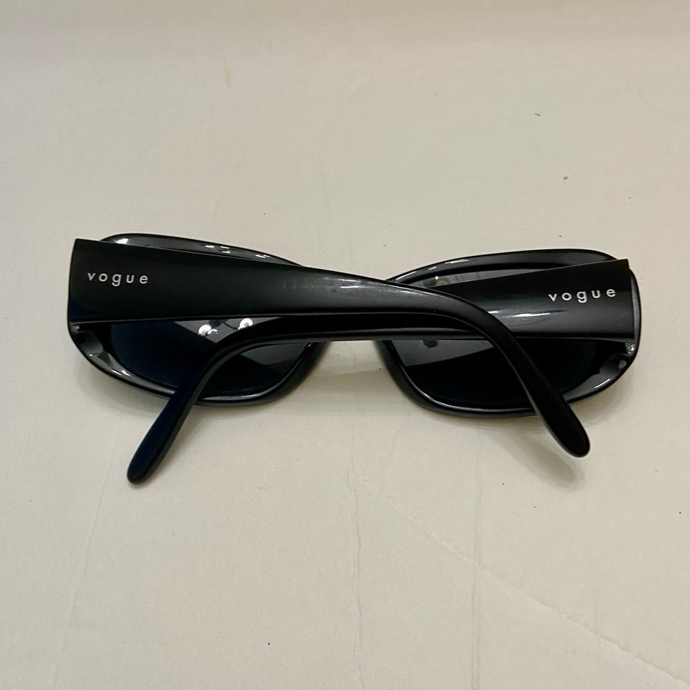 Vintage, Vogue Black Sunglasses VO2606-S W44/87 55#15 135 2N