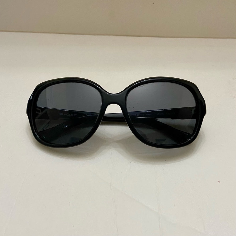 Vintage, Vogue, Black Bi-Focal Sunglasses with Braided Temples