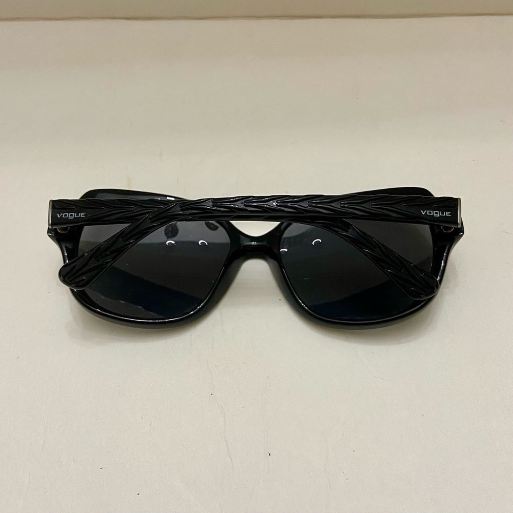 Vintage, Vogue, Black Bi-Focal Sunglasses with Braided Temples