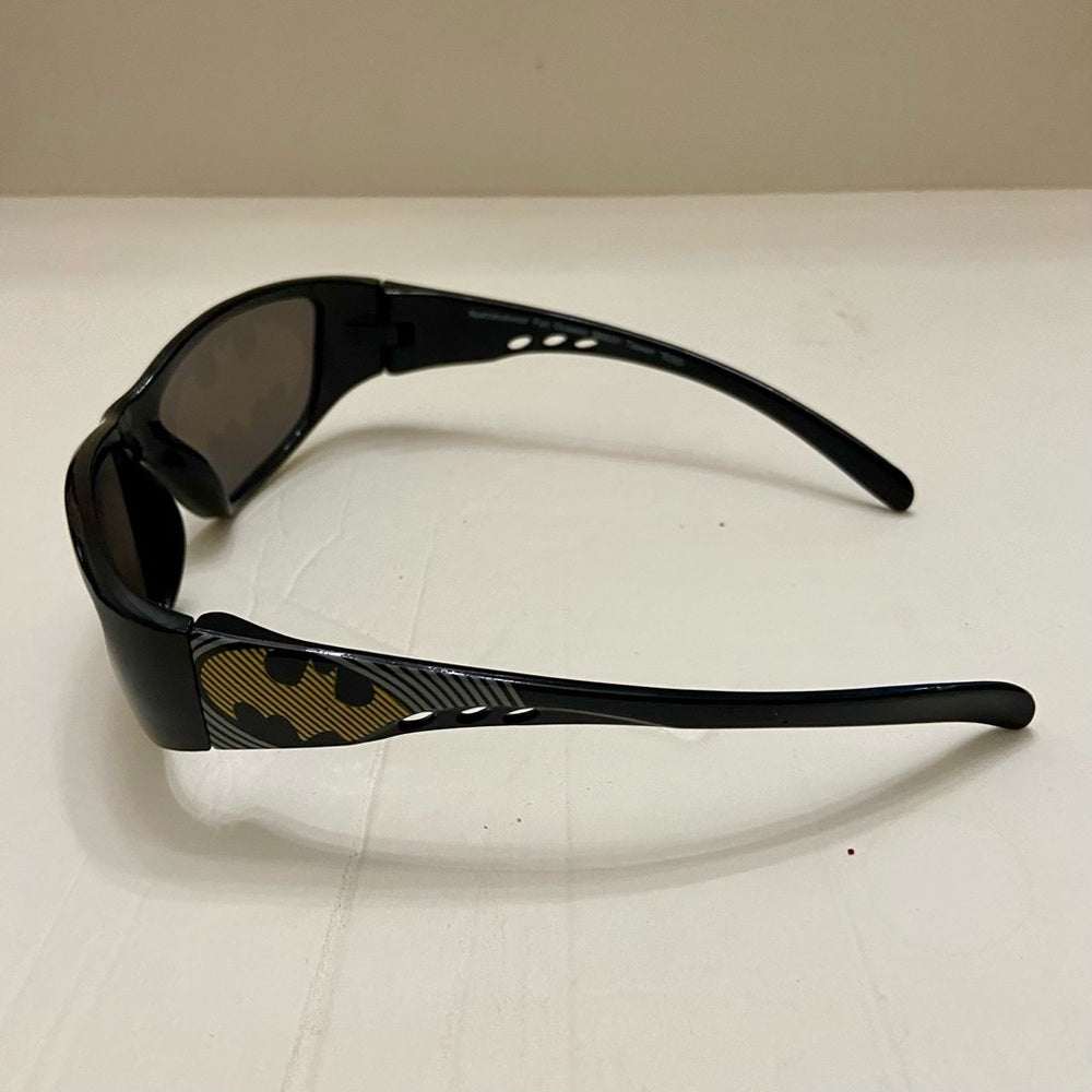 TM & DC Comics Batman Kid’s Sunglasses